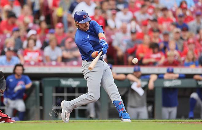 시카고 컵스 패트릭 위즈덤이 지난 8월 미국 오하이오주 신시내티 크레이트 아메리칸 볼파크에서 열린 2024 메이저리그 신시내티전에서 타격하고 있다. 사진 | 신시내티=AFP연합뉴스