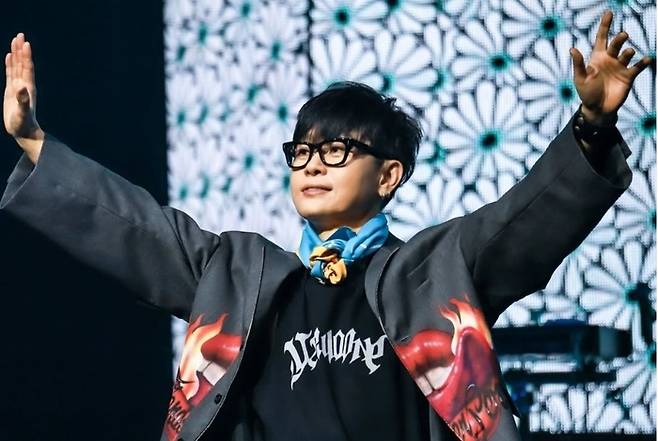 가수 이승환이 탄핵 찬성 리스트가 아닌 블랙리스트에 올려달라고 요구했다. [사진출처 = 인스타그램]