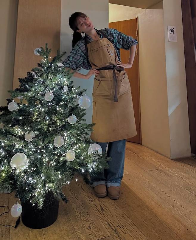 ▲ 이나은. 출처| 이나은 SNS