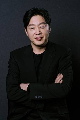 '조명가게' 연출한 배우 겸 감독 김희원 [월트디즈니컴퍼니코리아 제공. 재판매 및 DB 금지]