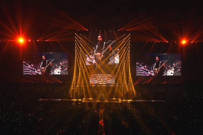 데이식스 단독 콘서트 ‘더 프레젠트’ 이미지. JYP엔터테인먼트.