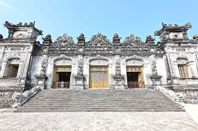 카이딘 황제릉.