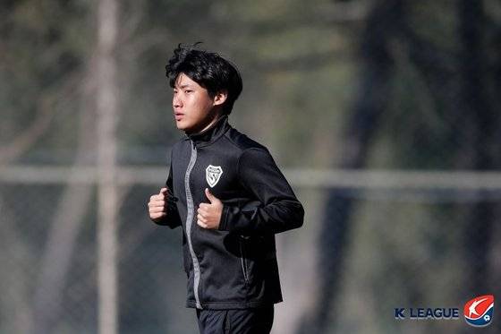 지난 2019시즌 포항 시절 훈련하고 있는 장결희의 모습. 한국프로축구연맹