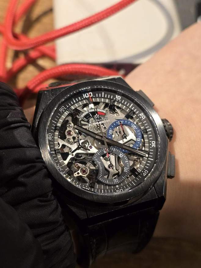 06bcdb27eae639aa658084e54485756fbb375cd30699ba517c4d6a55c1a1f334cea762c6406a628fd3cdee5b77