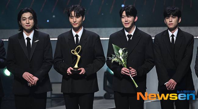 사진=데이식스, 뉴스엔DB