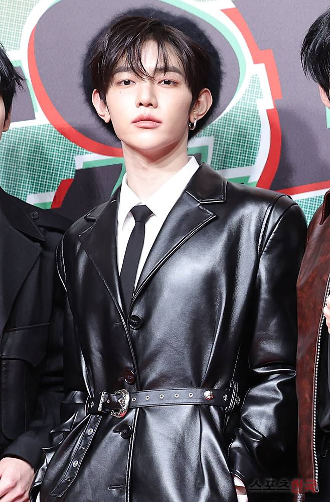 '2024 SBS 가요대전' 레드카펫 행사에 참석한 제로베이스원 장하오. 24.12.25. ⓒ이혜영 기자 lhy@hankooki.com