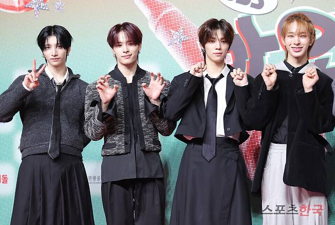 '2024 SBS 가요대전' 레드카펫 행사에 참석한 그룹 넥스지. 24.12.25. ⓒ이혜영 기자 lhy@hankooki.com