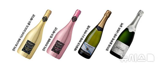 [서울=뉴시스] 신세계L&B가 추천하는 연말연시 와인 4종. 오른쪽부터 칸티 모스카토 다스티 DOCG 골드 에디션, 칸티 브라케토 핑크 에디션, 페데리코 파테니나 까바 브륏, 앙드레 클루에 브륏 나뛰르 실버. (사진= 신세계L&B 제공)