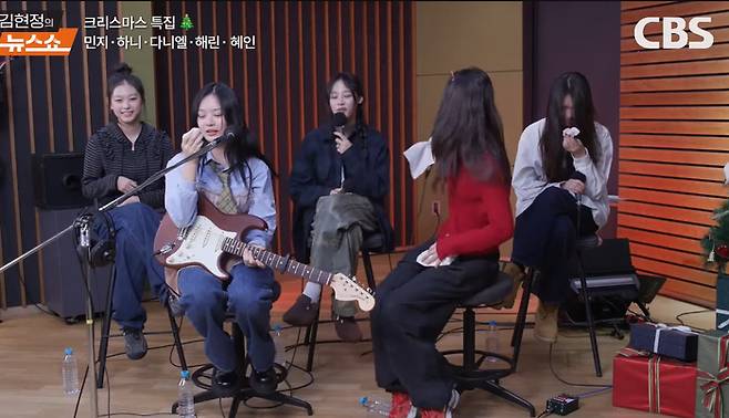 뉴진스. 사진| CBS 방송화면 캡처