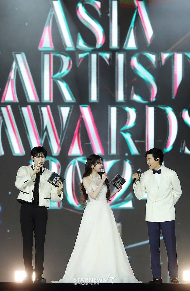 성한빈-장원영-류준열 '즐거운 AAA MC'[★포토]