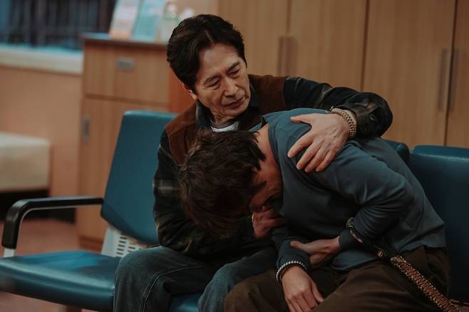 ‘가족계획’ 사진|쿠팡플레이