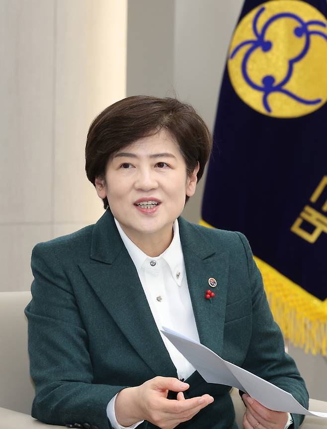 인터뷰하는 강은희 대구시교육감 [대구시교육청 제공.재판매 및 DB 금지]