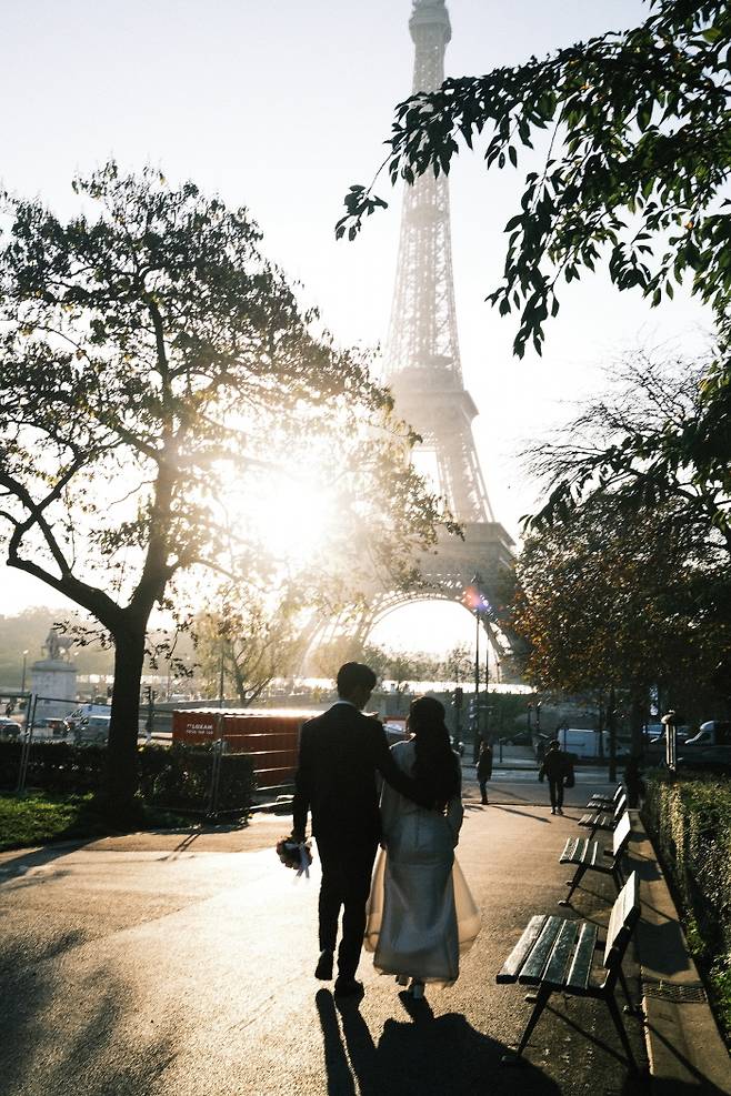 에펠탑의 아침