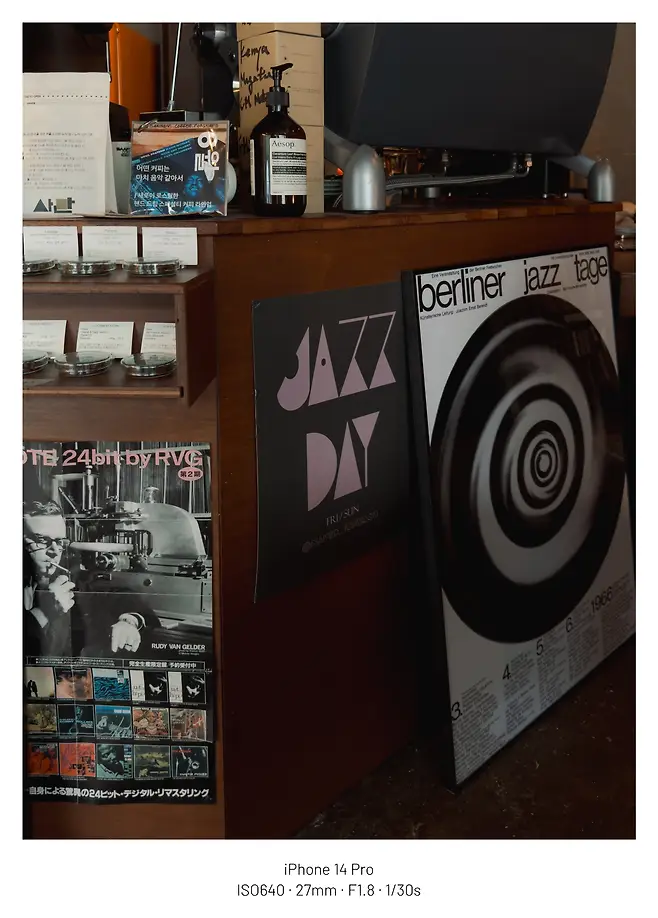 7f988305c0836083239982e3419c706db7dfbacd43674b0d76ab6f1e5435662f177aba31c145a596cb3901777cf8f8e4bcc6ff9588