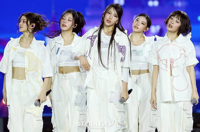 뉴진스 '3년 연속 AAA 대상'[AAA 스페셜 포토]