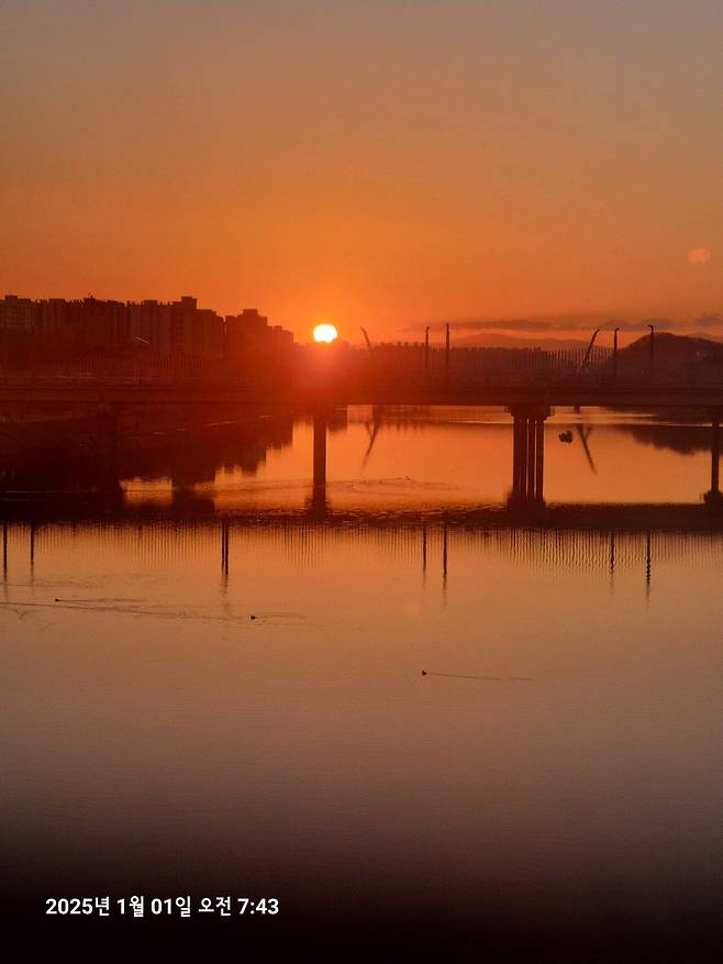 1000023862.jpg 대구 아양 기찻길 일출
