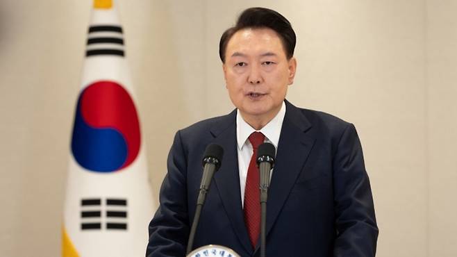 지난달 12일 대국민 담화를 전하는 윤석열 대통령 (사진, 대통령실)