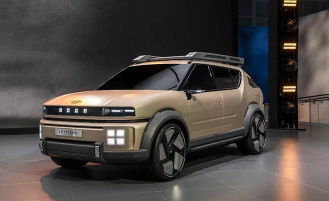 수소전기차 넥쏘를 기반으로 만든 콘셉트카 이니시움의 모습 / 출처=현대차