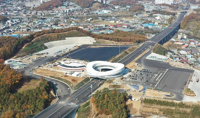 2025년 1월 1일 개통하는 세종-포천 고속도고 북용인 나들목 전경