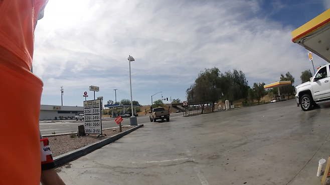 P4240047.MOV.00_00_01_16.스틸 001.png 여행 3일 만에 죽을 수도 있었다 .. 73일 미국 횡단 자전거 여행_7편 미국 횡단 자전거 여행_7편 [여행 최대 위기 그리고 은인들]