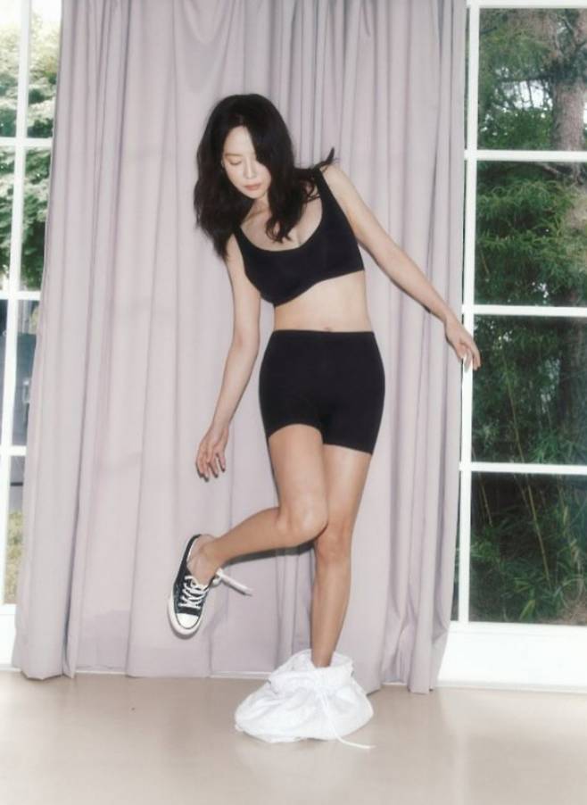 사진=송지효 속옷 브랜드 공식 인스타그램