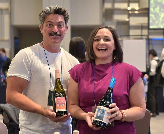 리버랜드 산지 Sixty Eight Roses 오너 Loannis와 Yianni Koutouzis 부부. 최현태 기자