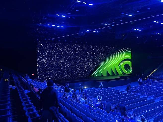 미국 라스베이거스 만델레이베이에 위치한 엔비디아 젠슨 황 최고경영자(CEO)의 기조연설장. 사진=김준석 기자