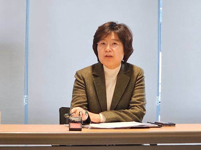 나현주 경기도교육청 정책기획관 유네스코 포럼담당 장학관이 지난달 개최한 '2024 유네스코 교육의 미래 국제포럼' 성과를 발표하고 있다./사진=이민호기자