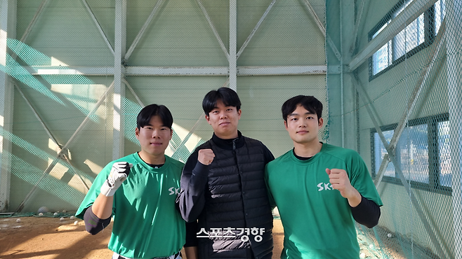 2026 KBO 신인드래프트에 참가할 예정인 성균관대 야구부 선수들. 강보현, 김영준, 조영준(왼쪽부터). 수원|배재흥 기자