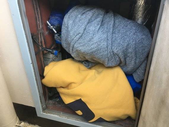 2.jpg (정보글)한파에 수도관.계량기.수도꼭지.세탁기 동파 예방 방법 (정보글)한파에 수도관.계량기.수도꼭지.세탁기 동파 예방 방법