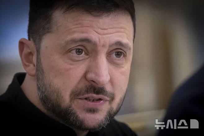 [키이우=AP/뉴시스] 볼로디미르 젤렌스키 우크라이나 대통령. 2025.01.08.