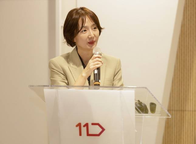 안정은 11번가 사장이 지난해 1월 11번가 본사에서 열린 새해 첫 전사 구성원 대상 타운홀미팅에서 새해 경영 전략에 대해 설명하고 있다. / 사진=11번가