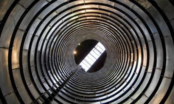 비에이치아이가 생산하는 원자로 격납건물 철판(CLP). 내벽에 설치돼 방사능 누출에 대비한 보호판 역할을 한다. / 비에이치아이 제공