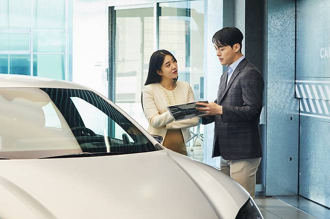 현대캐피탈은 이번 달 현대자동차와 기아 전 차종의 신차할부 상품 금리를 0.3%포인트 낮췄다고 9일 밝혔다. <사진=현대캐피탈>
