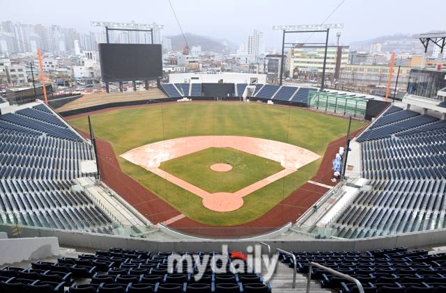 완공을 앞두고 있는 한화 이글스 '베이스볼 드림파크' / 송일섭 기자