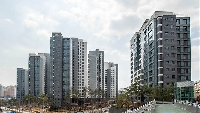 서울 동작구 흑석동 아파트값이 하락세를 이어가는 중이다. 사진은 흑석동 아파트 전경. (매경DB)