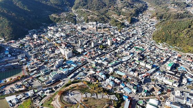 영양읍내 전경.[영양군 제공]
