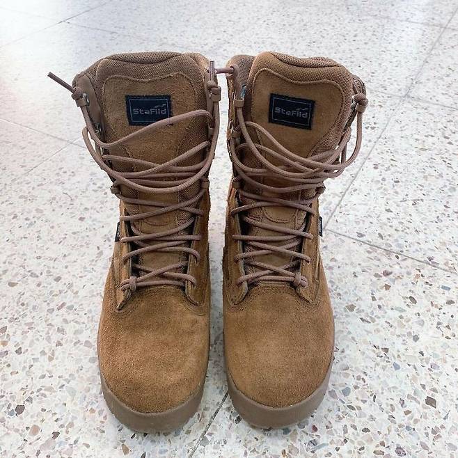 82d74e1a0dbca9d4b2db74087882bdf294c386f5.jpg 세대별 군대 전투화