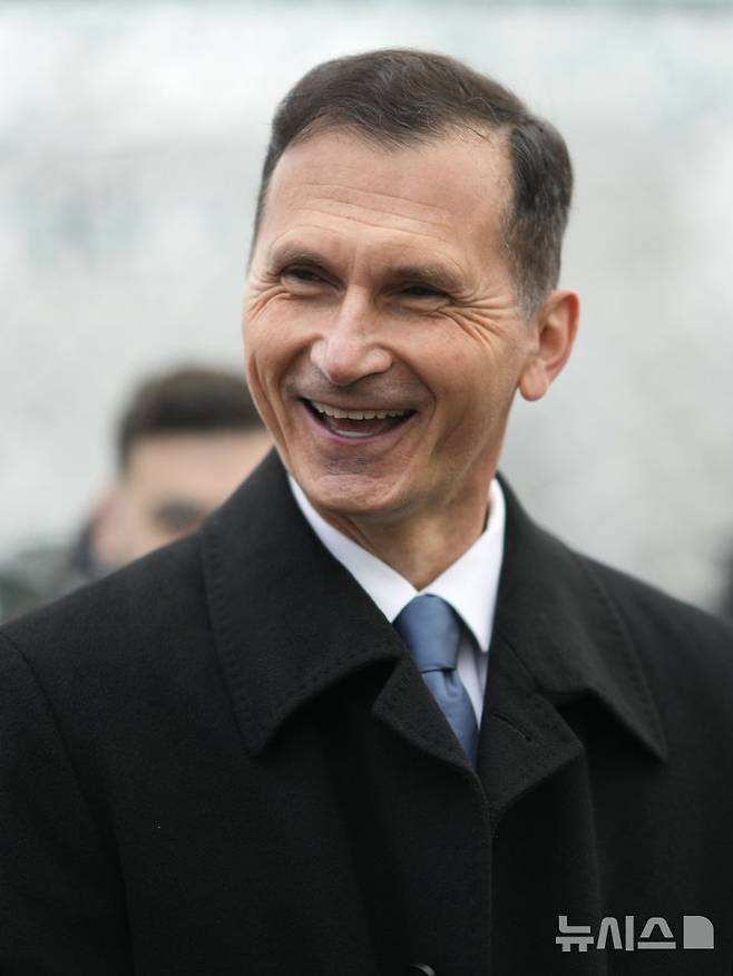 [AP/뉴시스' 크로아티아의 집권 총리 정부의 대통령후보인 법의학자 드라간 프리모라치