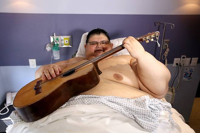 멕시코에 사는 후안 페드로는 한때 ‘세계에서 가장 비만인 남자’였다. 2017년 비만대사 수술을 받았다. ⓒEPA