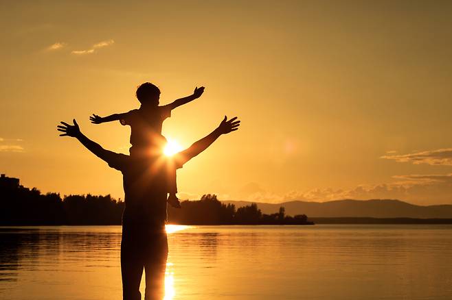 긴 파장의 적색광에 노출된 사람과 쥐는 심장마비, 폐 손상 및 뇌졸중을 일으킬 수 있는 혈전 발생률이 낮은 것으로 나타났다. [사진=게티이미지뱅크]