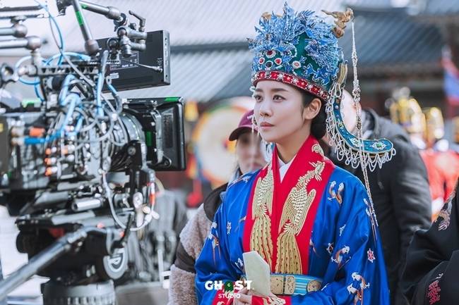 사진=티빙 ‘원경’ 스틸, 고스트스튜디오 제공