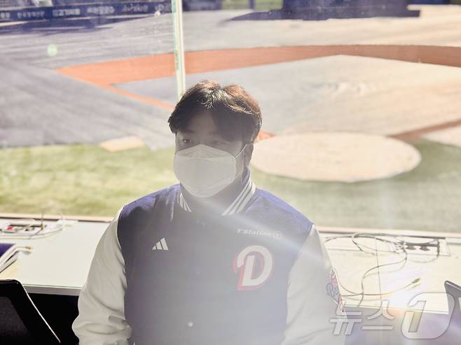 두산 박석민 타격코치가 15일 취재진과 인터뷰를 하고 있다.2025.1.15/뉴스1 ⓒ News1 서장원 기자
