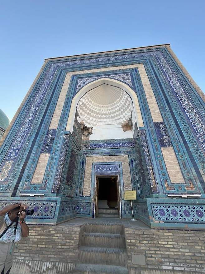 06bcdb27eae639aa658084e54484746c099eeaa2c1756aec4aaf1295dc0794b12a2aaa9e6de37ee553fe5d012b016a