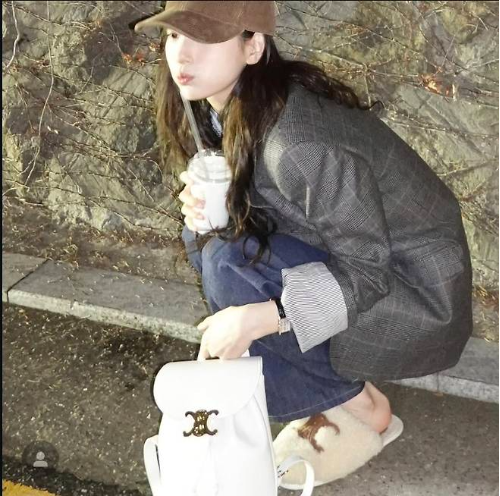 사진 = 수지  SNS