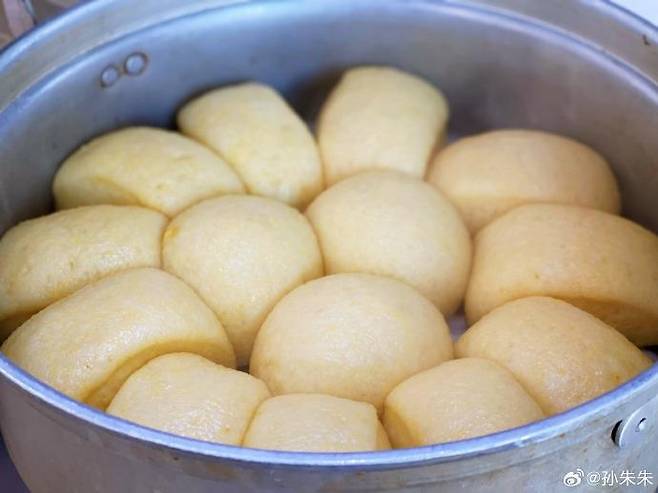 중국식 찐빵 [중국 SNS 캡처. 재판매 및 DB 금지]