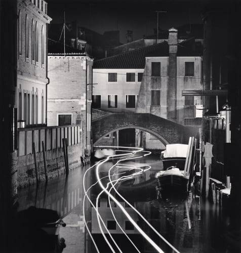 이태리 베니스, 마이클 케나 Dorsoduro Night Canal_ Venice_ Italy. 2022