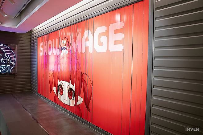 ▲ 2층도 스노우메이지가 반겨줍니다