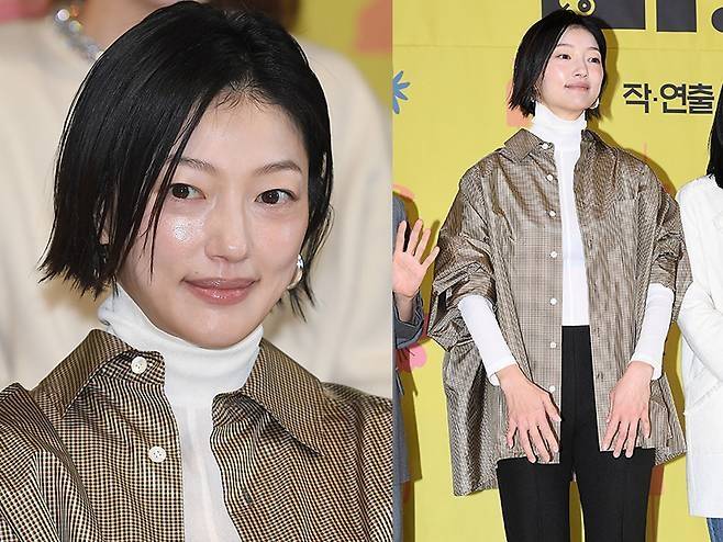 이엘이 대학로를 환하게 밝히는 패션과 미소로 연극 팬들을 사로잡았다. 사진=천정환 기자