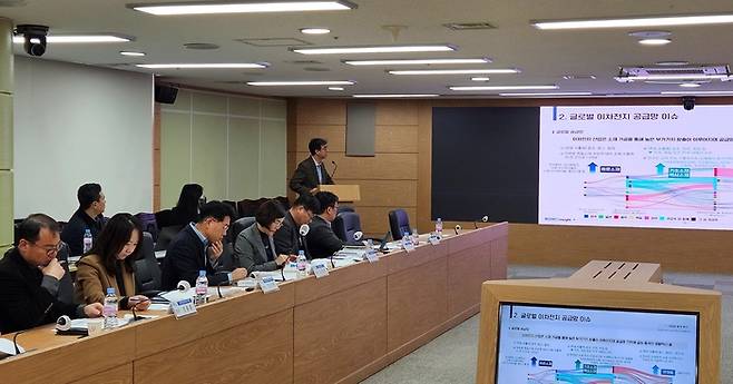 전라남도가 지난해 11월 20일 전남도청에서 개최한 이차전지 소부장 특화단지 지정을 위한 연구용역 최종보고회. 원료소재 생산기술 고도화 등 30개 이행과제를 도출했다.